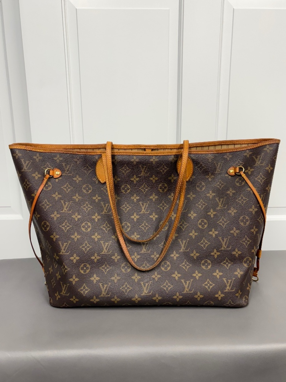 Louis Vuitton Neverfull GM Monogram Canvas - Picture 2 of 13